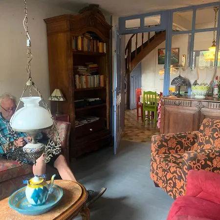 Casa de Férias L'ancien Cafe Arfeuilles